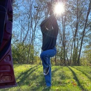 Meet your Posher, Delina